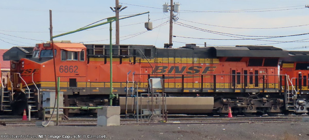 BNSF 6862